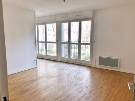 appartement 3 pièces 66m² - provins