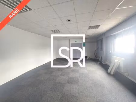 location bureaux 218 m²