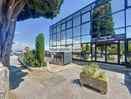 location bureaux 350 m²