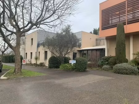 vente bureaux 975 m²