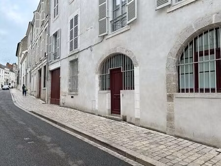 vente local d'activités 72 m²