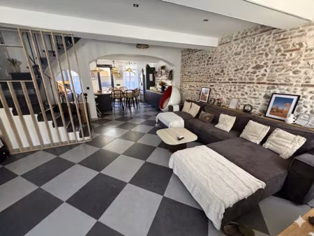 coup de coeur à bompas : maison de ville entièrement rénovée