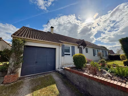 vente maison 7 pièces  128.00m²  traînou