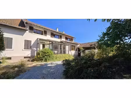 rare à la vente propriété bifamiliale dans un cadre idylli