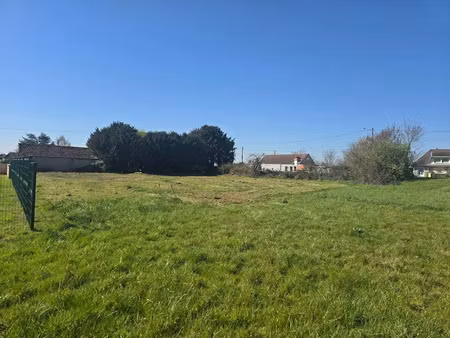 vente terrain 1486 m² à bessay-sur-allier (03340)  30 000 €