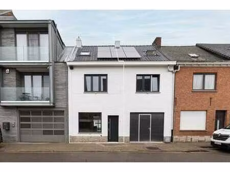 maison entièrement rénovée avec jardin – peb a