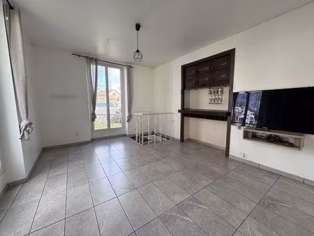 appartement 2 pièces très lumineux