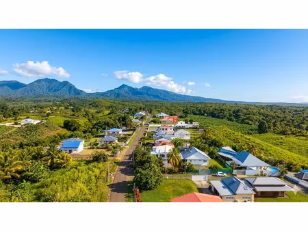 vente maison 5 pièces 130 m² à capesterre belle eau (97130)  325 000 €