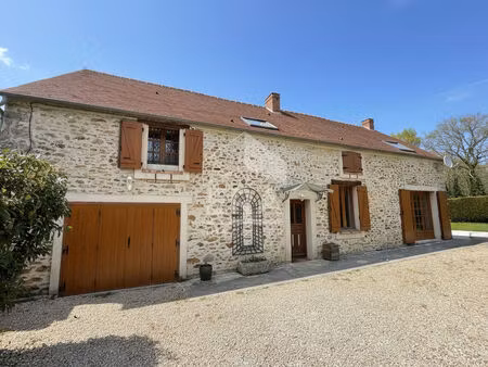 maison pleine de charme de 150 m² à saint-ouen-en-brie
