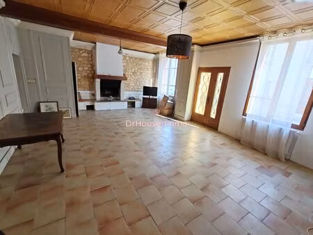 maison à gros potentiel 4 chambres.