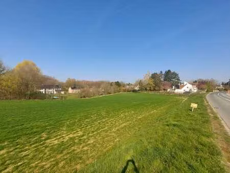 terrain constructible 3979m² à lasne