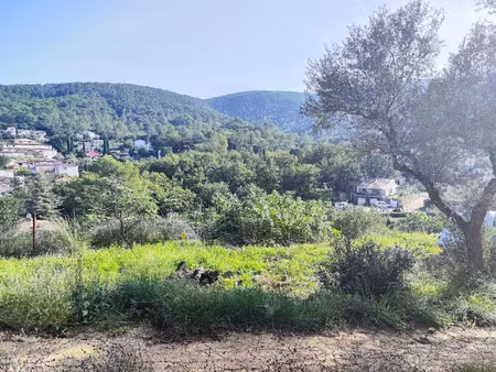vente terrain 1920 m² à solliès-toucas (83210)  230 000 €
