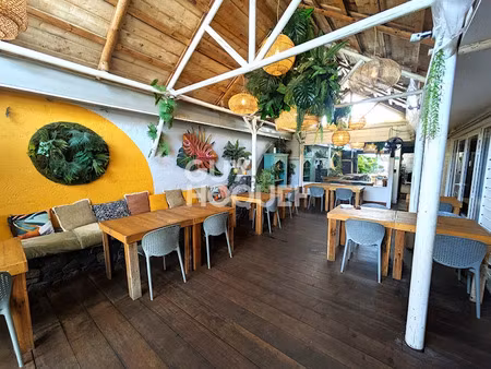 vente locaux professionnels 275 m² à saint pierre (97410)  249 000 €