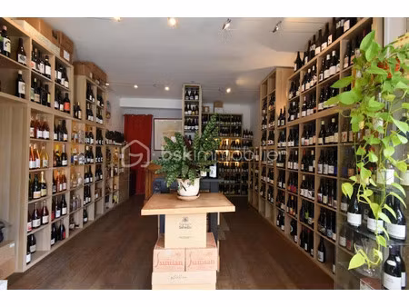 vente locaux professionnels à pantin (93500)  90 000 €