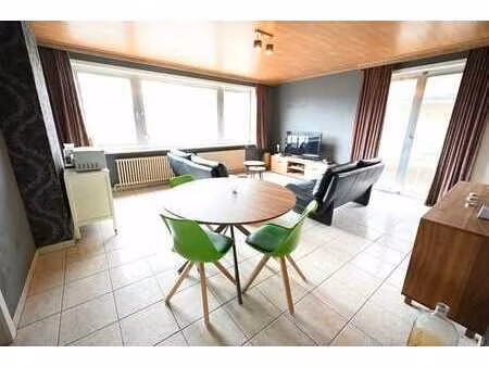 verzorgd 2-slpk-appartement (95m²) nabij centrum!