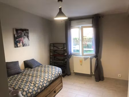 location meublée chambre 1 pièce 11 m² à saint-julien-de-concelles (44450)  350 €