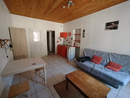 location meublée appartement 1 pièce 22.37 m² à largentiere (07110)  355 €