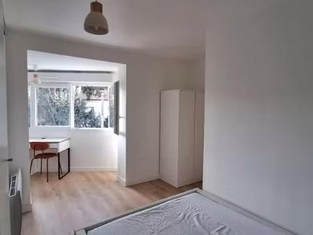 location appartement 1 pièce à begles (33130)  545 €