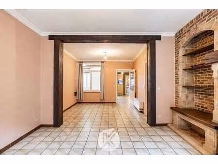 op te knappen woning nabij centrum herzele