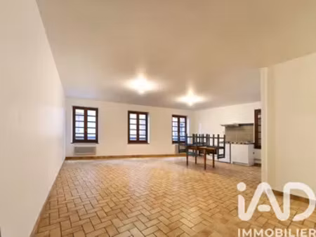 appartement à espalion (12500)