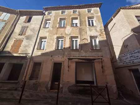 a vendre - st chinian - immeuble de rapport compose de 3 lot