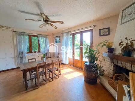 maison de rapport comprenant 2 lots dont un loué