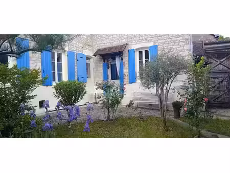 virginie masson capifrance vous propose  à neuilly  longère en pierre de 149m²  3 chambres