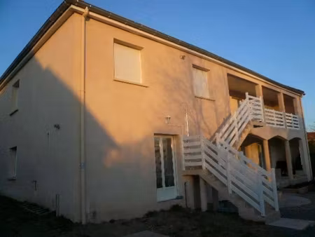 location appartement 5 pièces 150 m² à montchanin (71210)  1 280 €