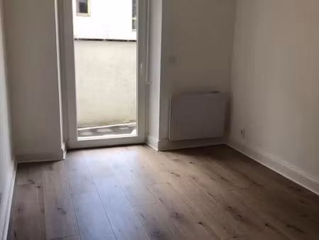 location meublée appartement 2 pièces 45 m² à mulhouse (68100)  780 €