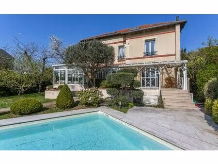 maison crosne 286 m² t-7 à vendre  889 000 €