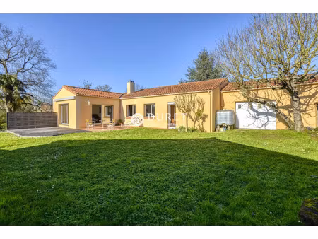 vente maison au pallet (44330) : à vendre / 116m² le pallet