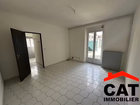 location maison 4 pièces 71.42 m² à cannes-ecluse (77130)  910 €