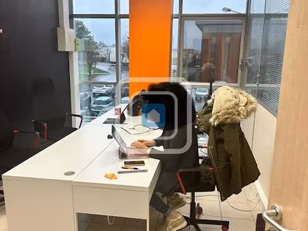 location locaux professionnels 194 m² à reims (51100)  2 102 €