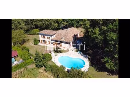 vente maison 7 pièces 225 m² angeville (82210)