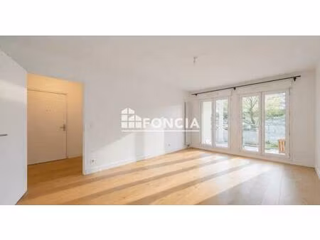 balcon plein sud - parc andre malraux