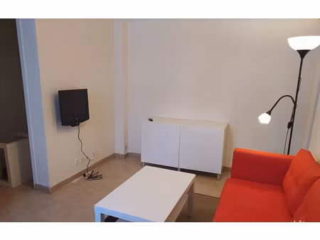 location appartement 2 pièces 35 m² à maisons-laffitte (78600)  910 €