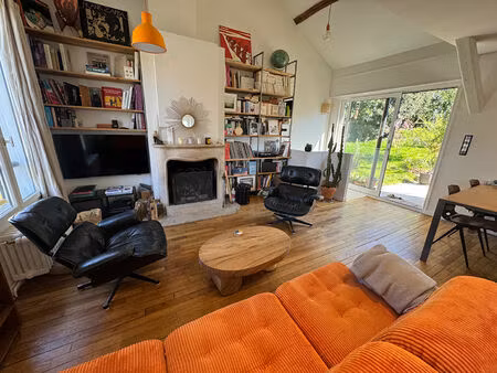 jolie maison ancienne entièrement rénovée les mesnuls 4 pièces 100 m2