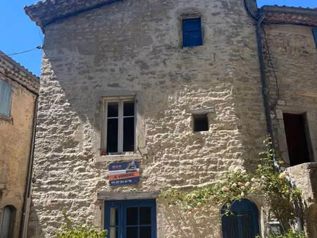 vente maison de village 4 pieces + jardin - saint-martin-de-