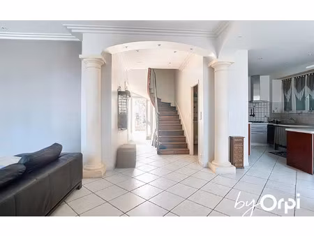 maison commentry m² t-5 à vendre  130 000 €