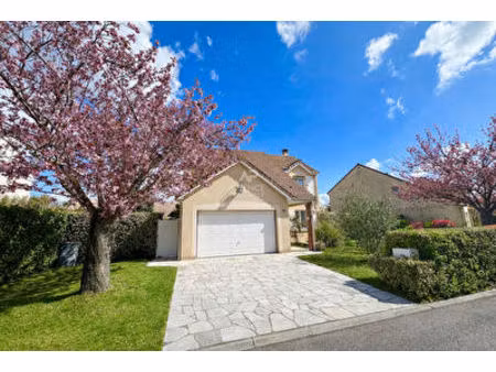 maison vernouillet 6 pièce(s) 120 m2