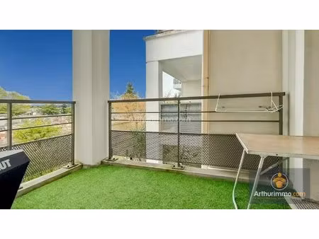 t2 avec balcon - meublé