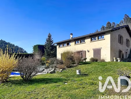maison à bas-en-basset (43210)
