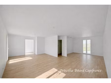 maison à vendre le thou 5 pièce(s) 94m2 282 000€