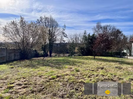 a dourdan - terrain constructible rare - 750 m² -