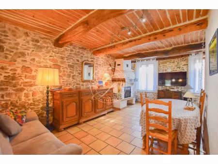 vente propriété 3 pièces 74 m² à flayosc (83780)  235 000 €