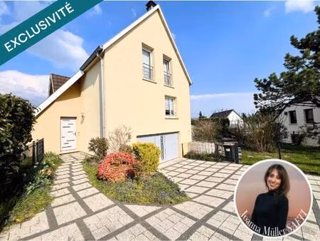 maison d'habitation de 140 m2 sur un terrain de 6 51 ares avec piscine