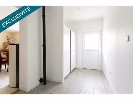 maison 3 chambres  au calme  spacieuse pièce vie