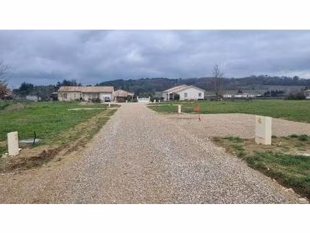 terrain constructible viabilisé à vendre
