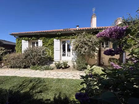 havre de paix : grande maison familiale et son magnifique jardin