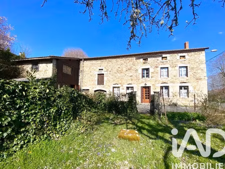 maison à baffie (63600)